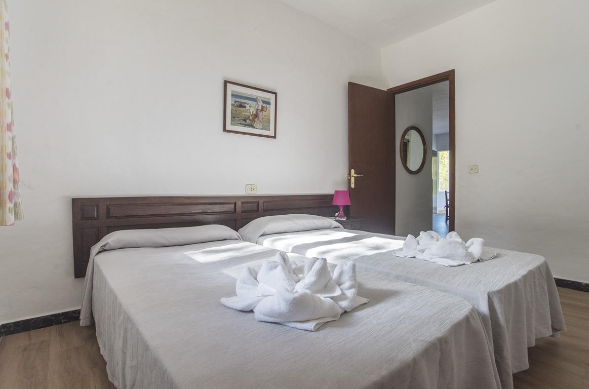 Apartamentos Pinomar Es Calo  Exteriér fotografie